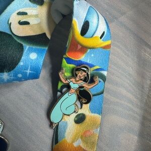 Disney Character Tie with Jasmine Pin